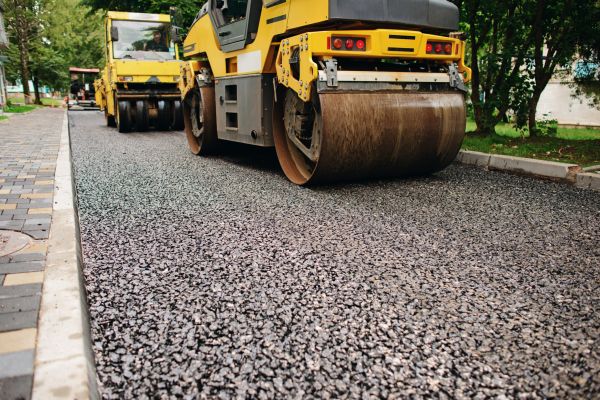 Gravel And Tar Paving in Corona