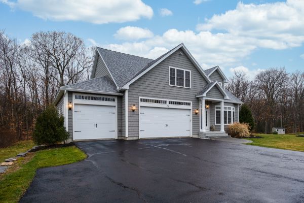 Driveway Asphalt Replacement in Corona